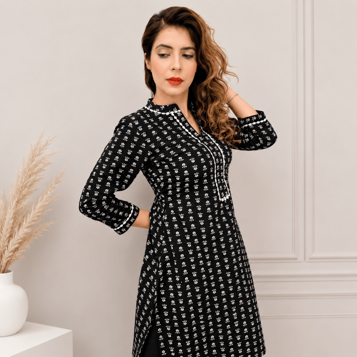Black Floral Printed Cotton Kurti - Image 3